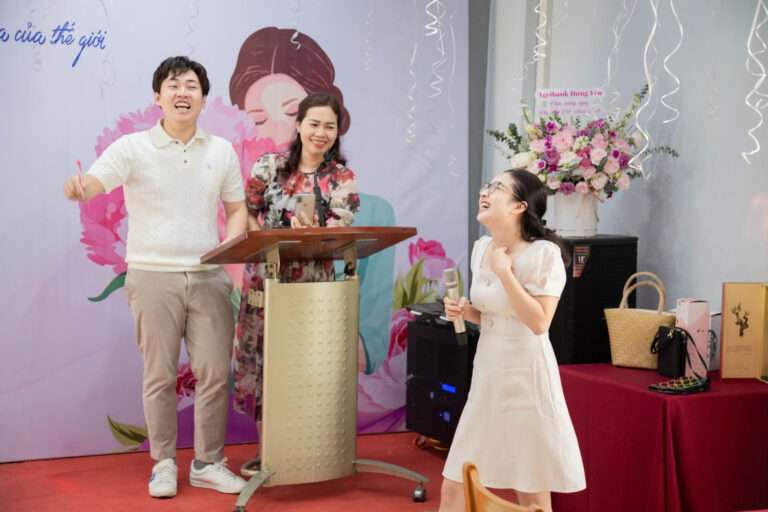 Nam Hải chào mừng ngày phụ nữ Việt Nam: “Tôn vinh một nửa của thế giới”