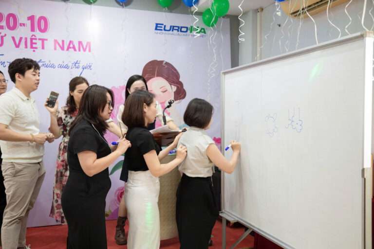 Nam Hải chào mừng ngày phụ nữ Việt Nam: “Tôn vinh một nửa của thế giới”