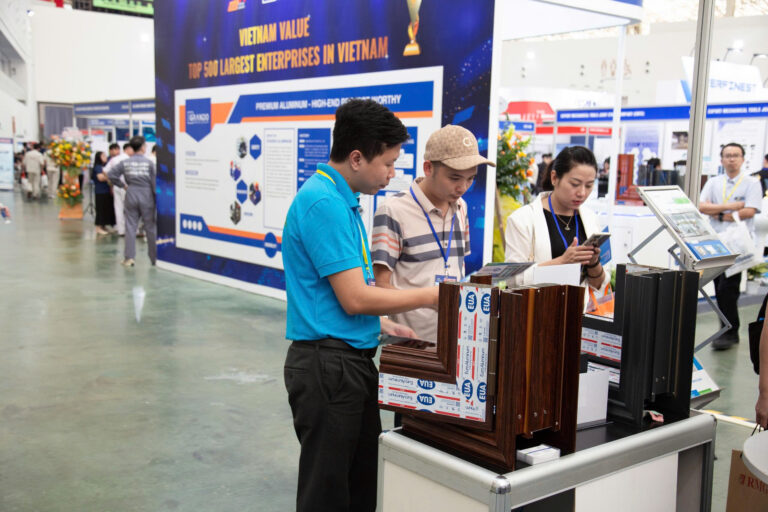 CÁC SẢN PHẨM NHÔM KỸ THUẬT CAO EUROHA GÂY ẤN TƯỢNG TẠI TRIỂN LÃM FBC ASEAN 2025