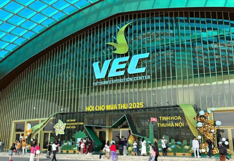 Toàn cảnh Trung tâm Triển lãm Việt Nam (VEC) – địa điểm tổ chức Hội chợ Mùa Thu 2025 EUROHA KHẲNG ĐỊNH VỊ THẾ DOANH NGHIỆP ĐỔI MỚI SÁNG TẠO TẠI HỘI CHỢ MÙA THU 2025