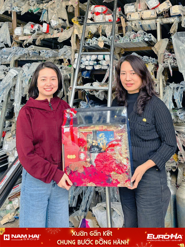 Bính ngọ quà tặng 9